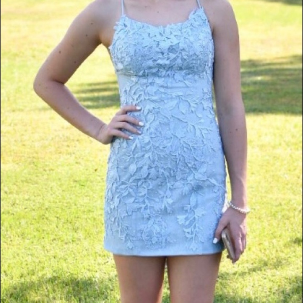 Sherri Hill - 53151 Embroidered Lace Short Dress size 0